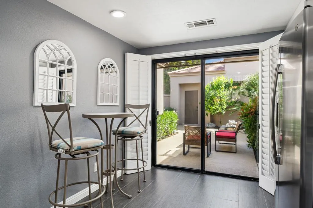 28-web-or-mls-TJOakHill_OPMG_0326_028