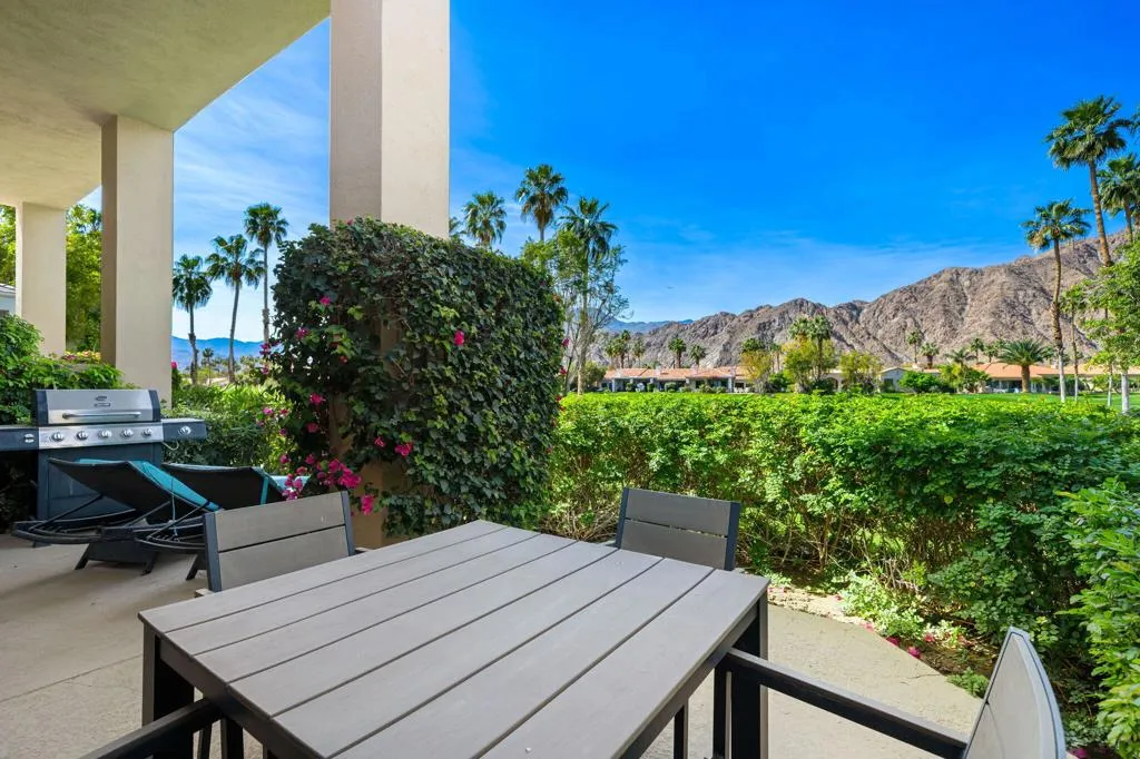 42-web-or-mls-TJOakHill_OPMG_0326_042
