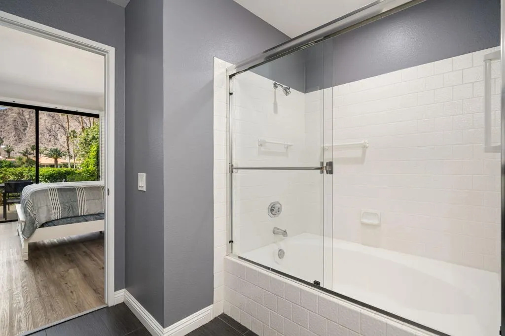 52-web-or-mls-TJOakHill_OPMG_0326_052