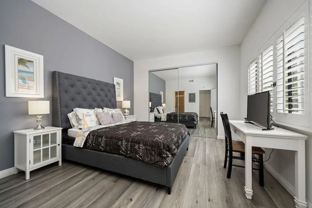 53-web-or-mls-TJOakHill_OPMG_0326_053