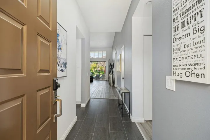25-web-or-mls-TJOakHill_OPMG_0326_025