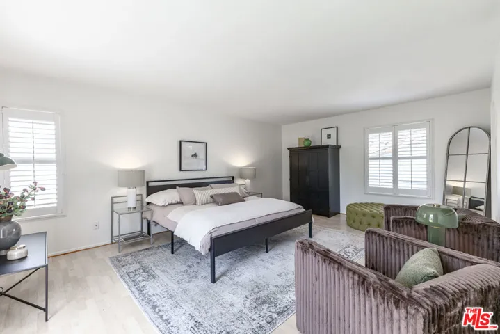 2348 Ewing Street, Los Angeles, California 90039