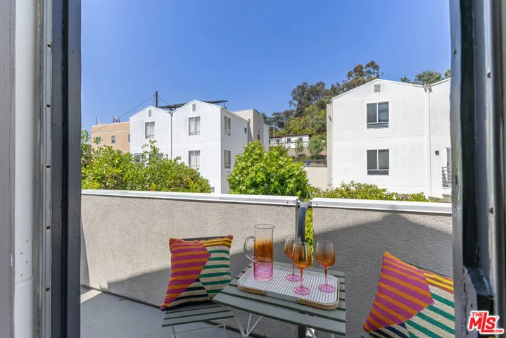 2348 Ewing Street, Los Angeles, California 90039
