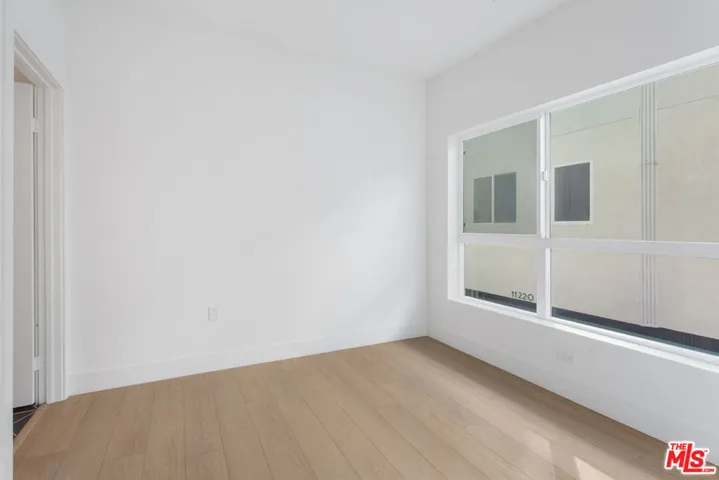 11218 W Lyon Lane 12, North Hollywood, California 91606