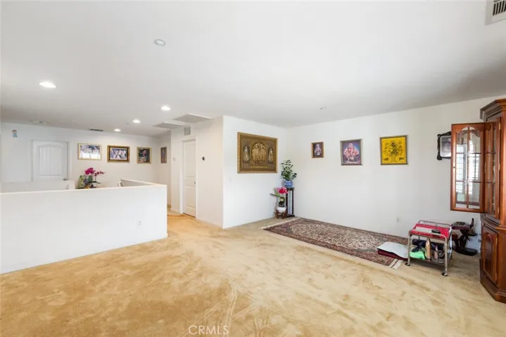 9406 Hampstead Court, Riverside, California 92508