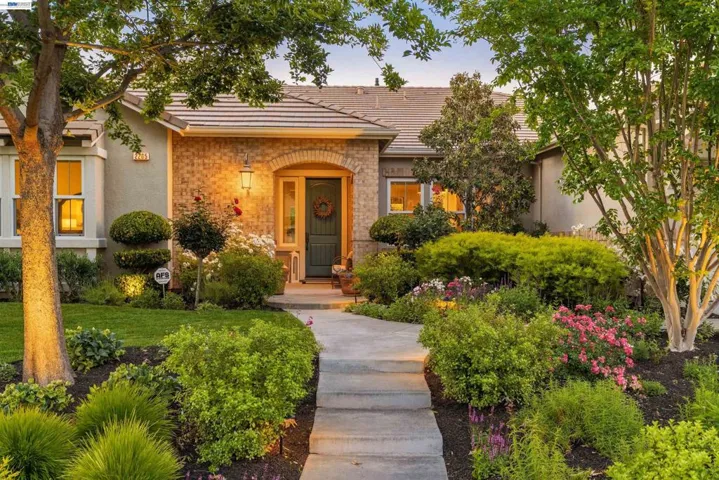 2205 Cameron Cir, Pleasanton, California 94588