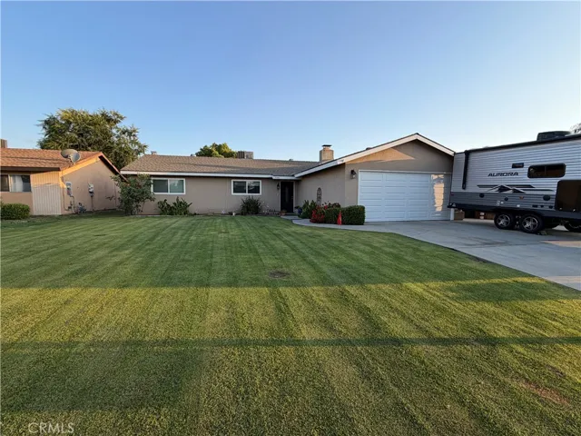 5305 Kenyon, Bakersfield, California 93309