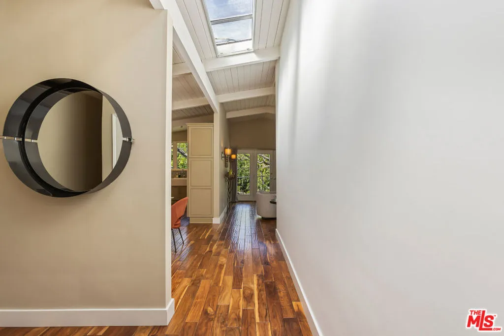 11922 Sunshine Terrace, Studio City, California 91604 — photo 4