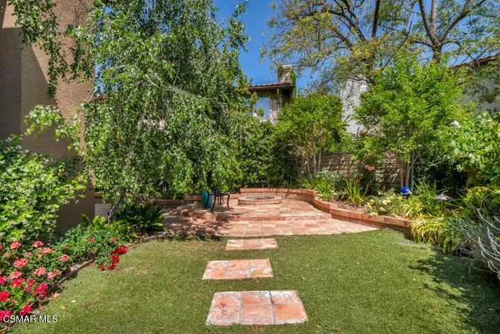 3649 El Encanto Dr- HsHProd-43