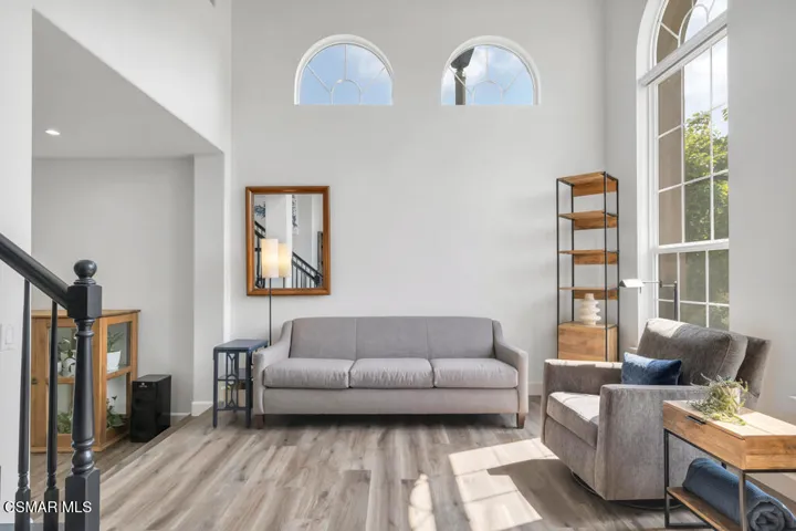 3649 El Encanto Dr- HsHProd-4