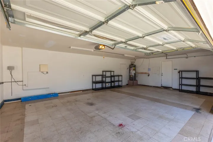 3 car Garage