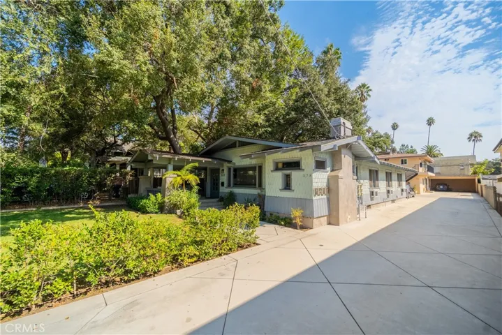 580 N Holliston Avenue, Pasadena, California 91106