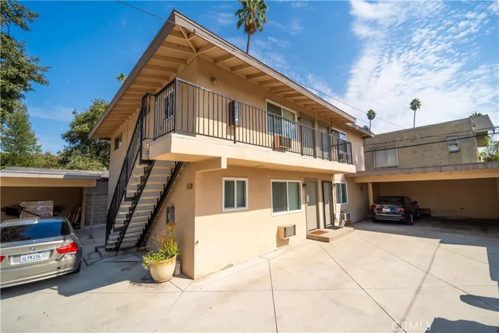 580 N Holliston Avenue, Pasadena, California 91106
