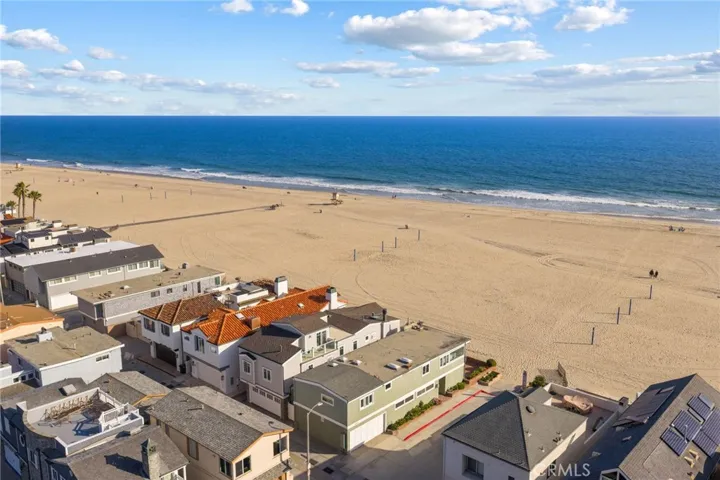 6910 W Oceanfront, Newport Beach, California 92663