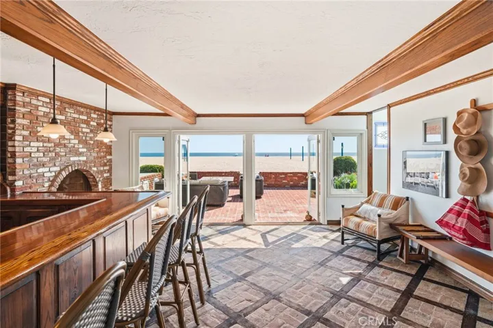 6910 W Oceanfront, Newport Beach, California 92663