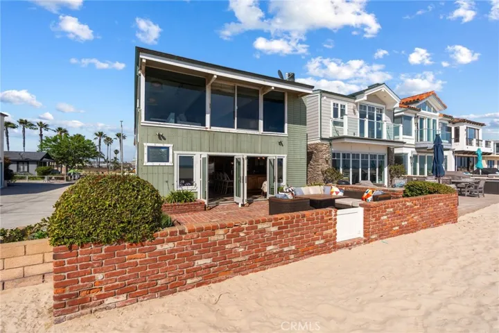 6910 W Oceanfront, Newport Beach, California 92663