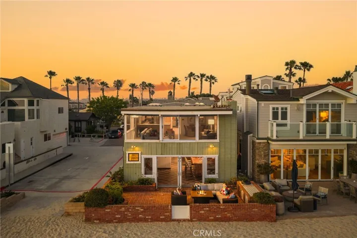6910 W Oceanfront, Newport Beach, California 92663