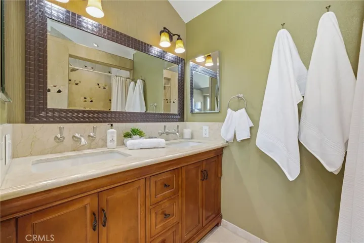 Primary Suite Dual Vanity
