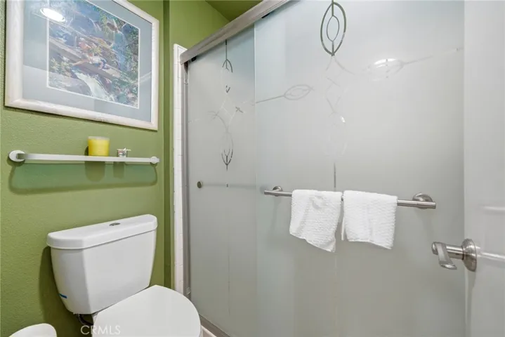 1st Floor Bathroom