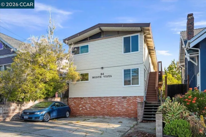84 Monte Vista Ave, Oakland, California 94611