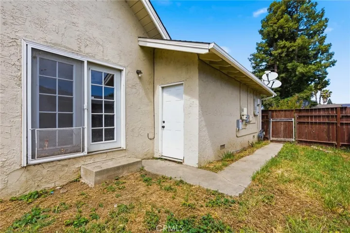 716 Aspen Drive, Yuba City, California 95991