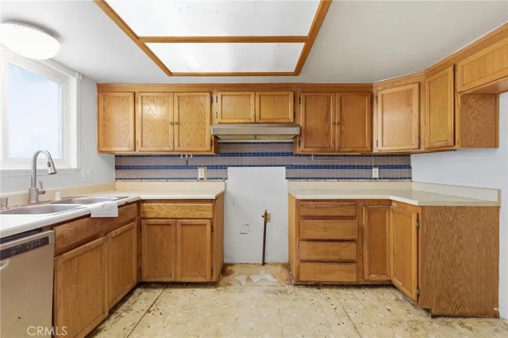 716 Aspen Drive, Yuba City, California 95991