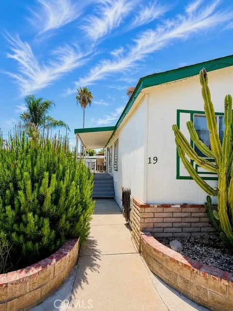 28367 Sand Canyon 19, Canyon Country, California 91387 — photo 5