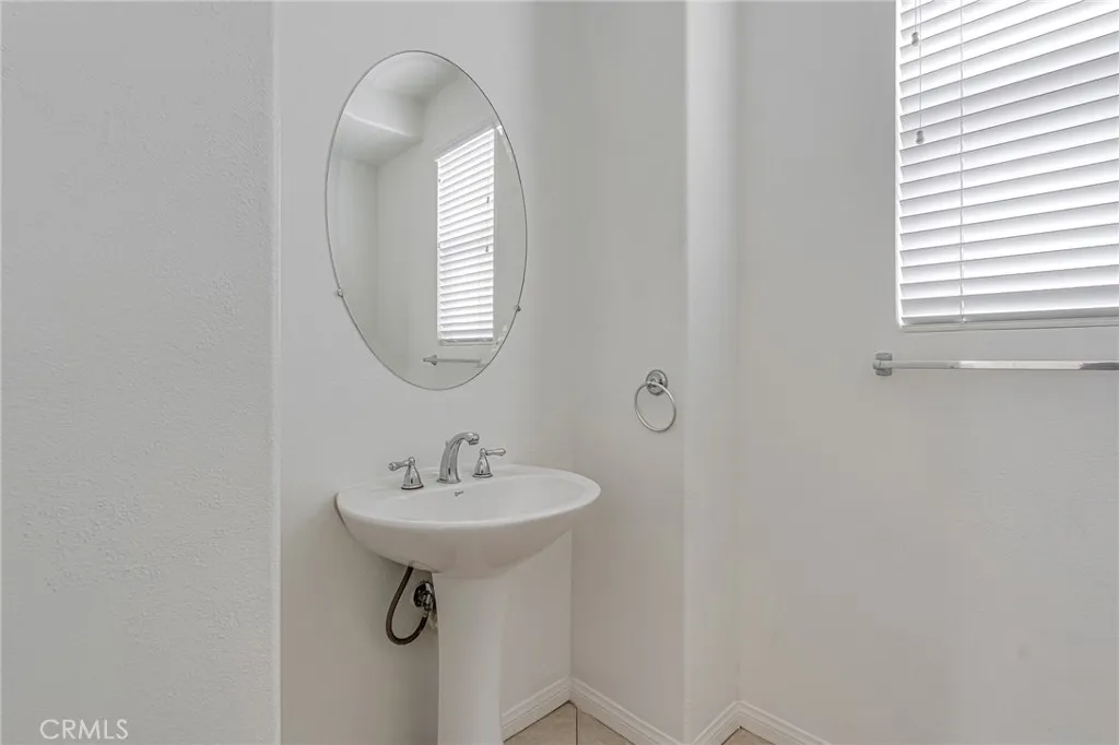 Down stair bathroom, power room