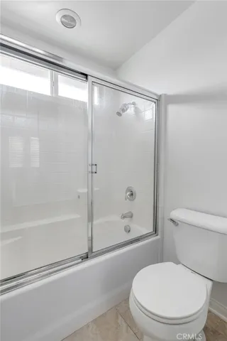 toilet in hall bath upstair