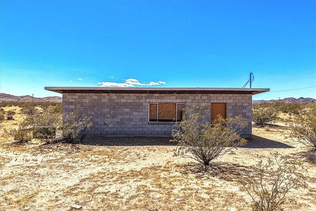1440 Mcgarry, Joshua Tree, California 92252 — photo 4