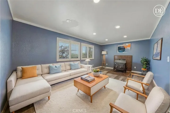 Living Room - Virtual Stage