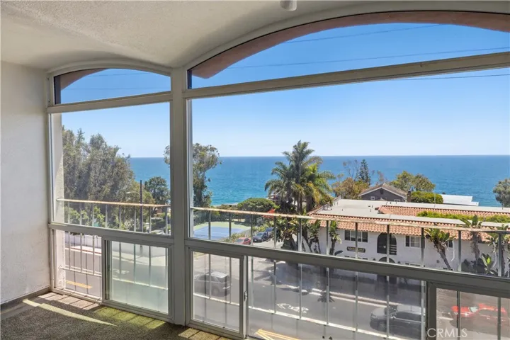 240 Moss Street 8, Laguna Beach, California 92651
