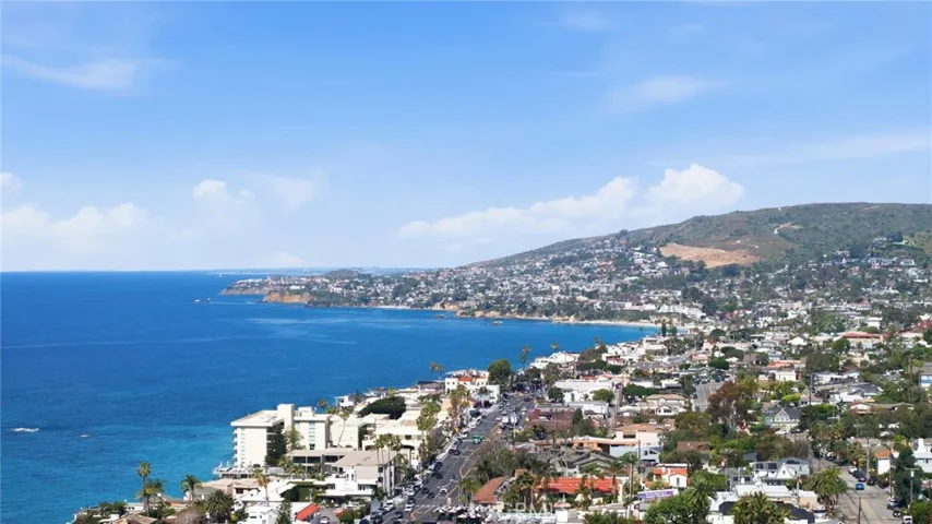 240 Moss Street 8, Laguna Beach, California 92651