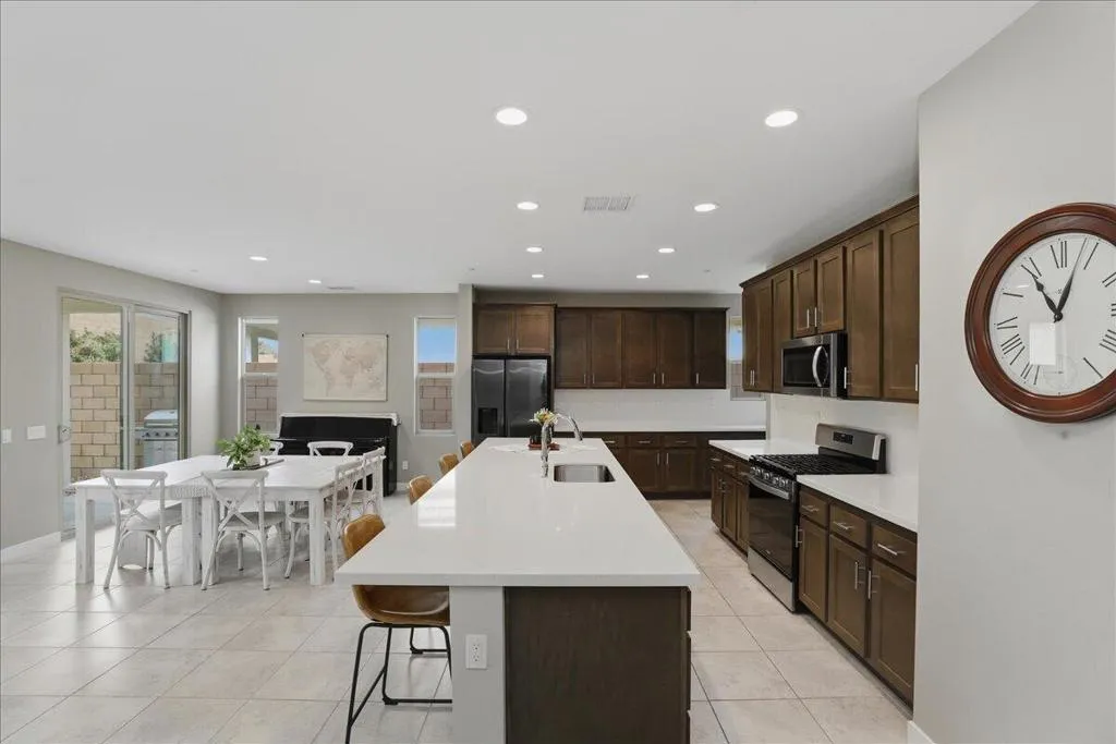 13-Kitchen and Dining