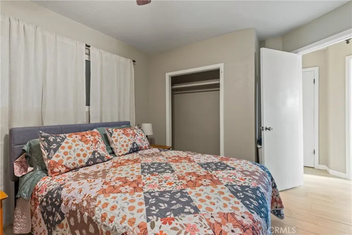 1040 Jackalope Avenue, Joshua Tree, California 92252