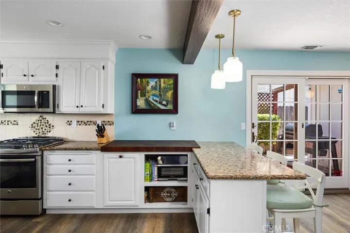 32 Las Praderas, San Luis Obispo, California 93401