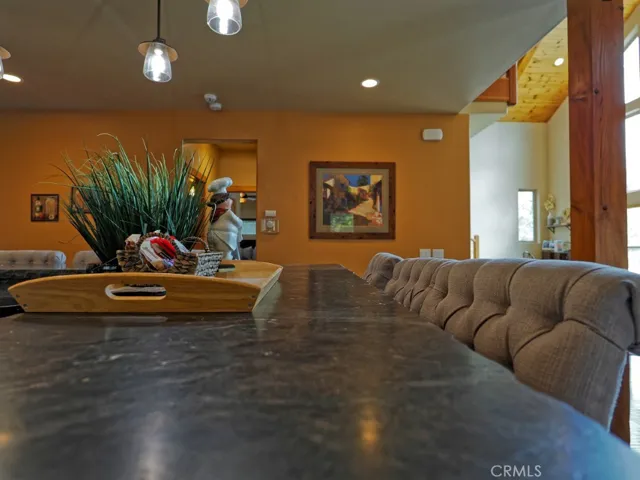 756 Brentwood, Lake Arrowhead, California 92352