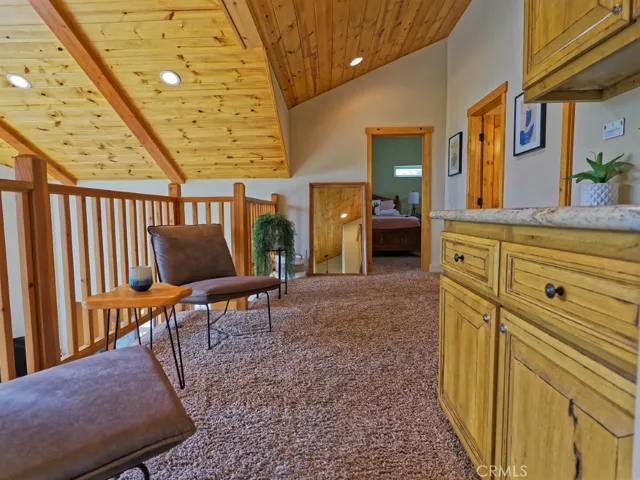 756 Brentwood, Lake Arrowhead, California 92352