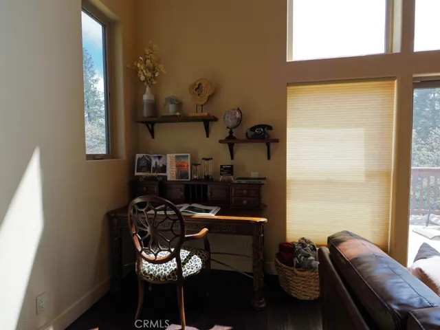 756 Brentwood, Lake Arrowhead, California 92352