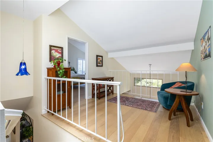 1237 Vista Del Lago, San Luis Obispo, California 93405