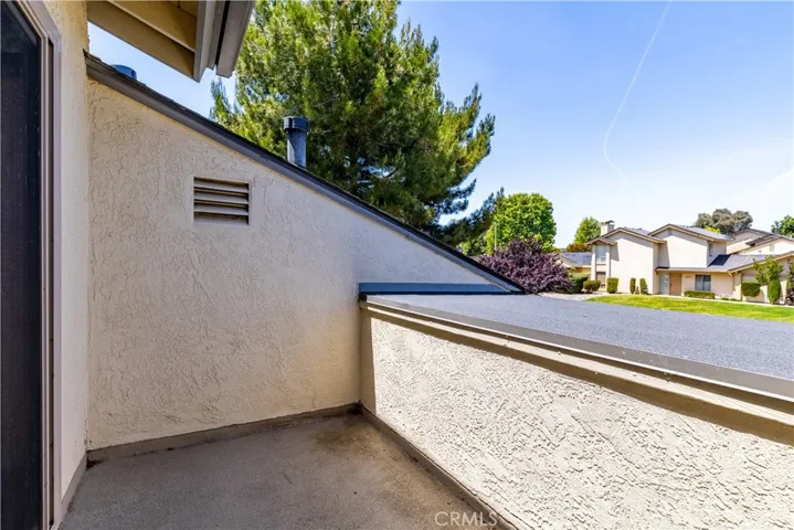 1237 Vista Del Lago, San Luis Obispo, California 93405