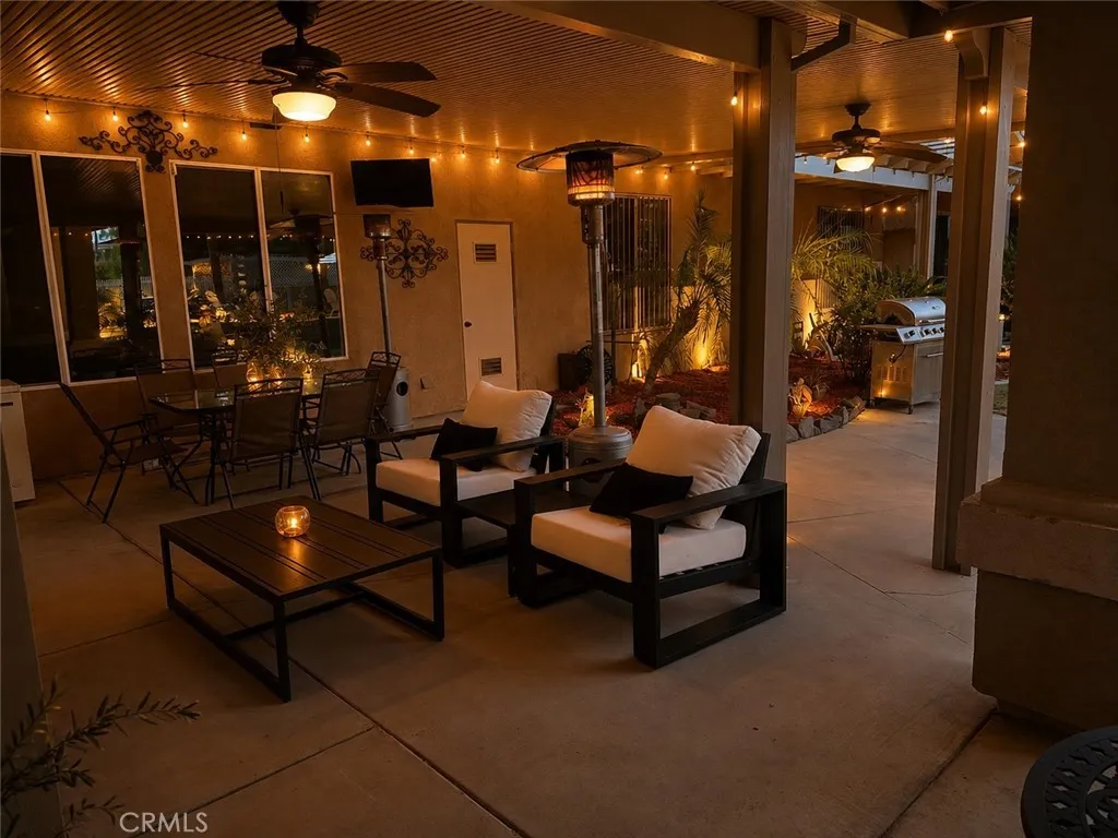lanai at night time