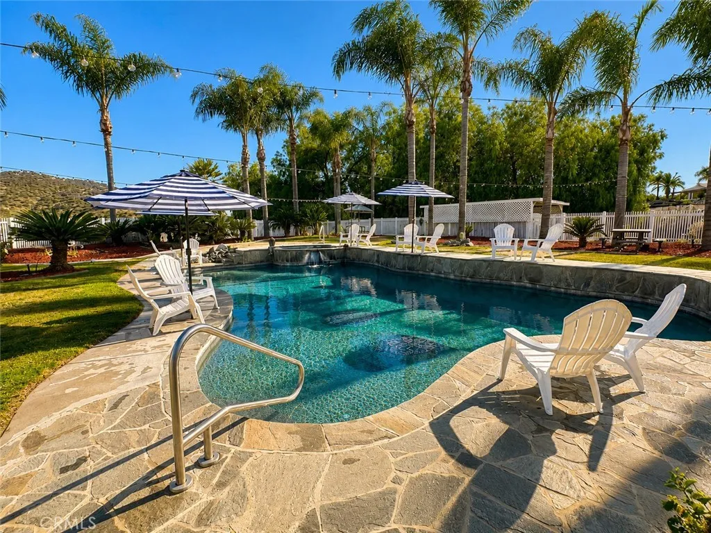 pool at day time