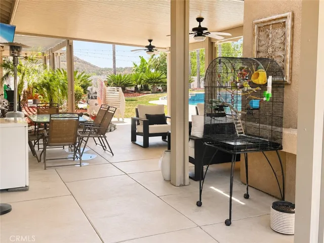 Lanai at day time