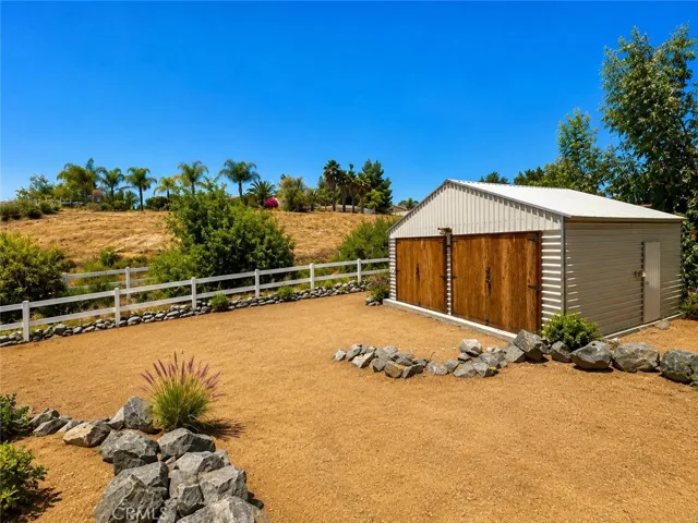 Worksman double garage
