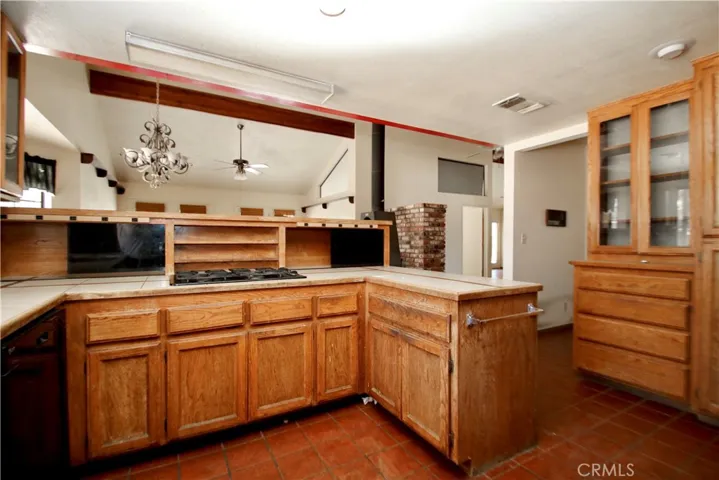 56563 Golden Bee, Yucca Valley, California 92284