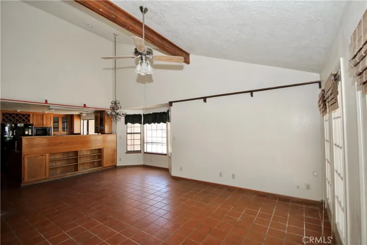 56563 Golden Bee, Yucca Valley, California 92284
