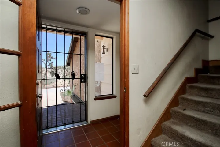 56563 Golden Bee, Yucca Valley, California 92284