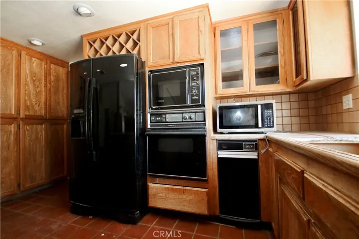 56563 Golden Bee, Yucca Valley, California 92284
