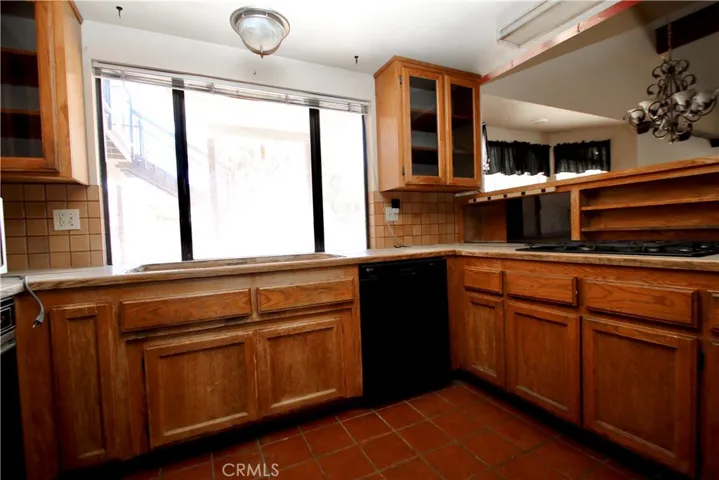 56563 Golden Bee, Yucca Valley, California 92284
